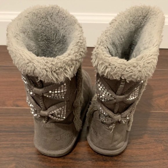 Justice Girls Winter Boots Faux Suede Fur Embellished Rhinestones Bows on Back 2 - Picture 3 of 13
